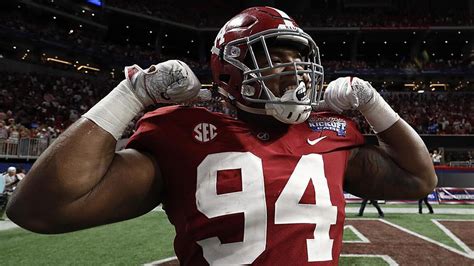 Daron Payne Days Away From Alabama Football