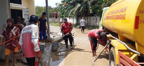 Pemkot Semarang Intensif Lakukan Pembersihan Lumpur Pasca Banjir