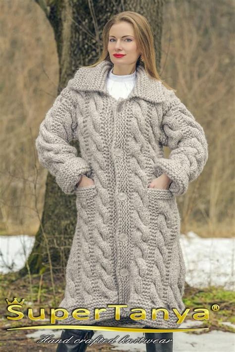 Cárdigan De Lana Mohair Tejida A Mano En Color Beige Grueso Etsy Sueter Tejido Para Mujer