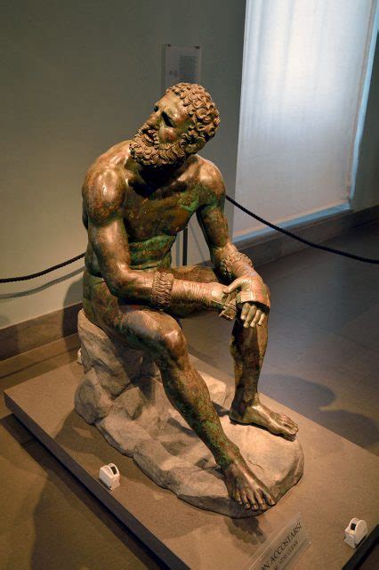 The World's Most Iconic Ancient Bronze Statue - The Vintage News