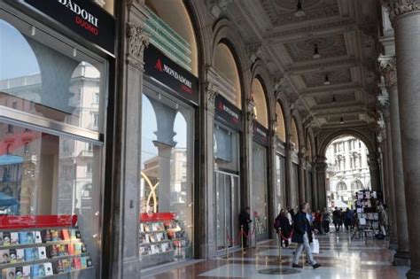 La Nuova Libreria Mondadori In Piazza Duomo Corriere It