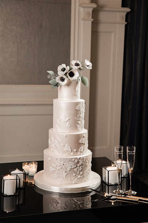 18 Best Lace Wedding Cake Ideas