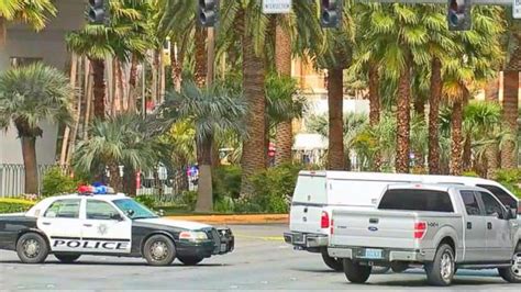 Video Video Shows Las Vegas Hotel Armed Robbery Abc News