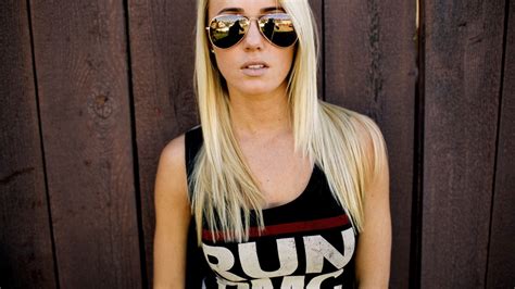 Wallpaper Black Women Model Portrait Blonde Long Hair Sunglasses Glasses Red