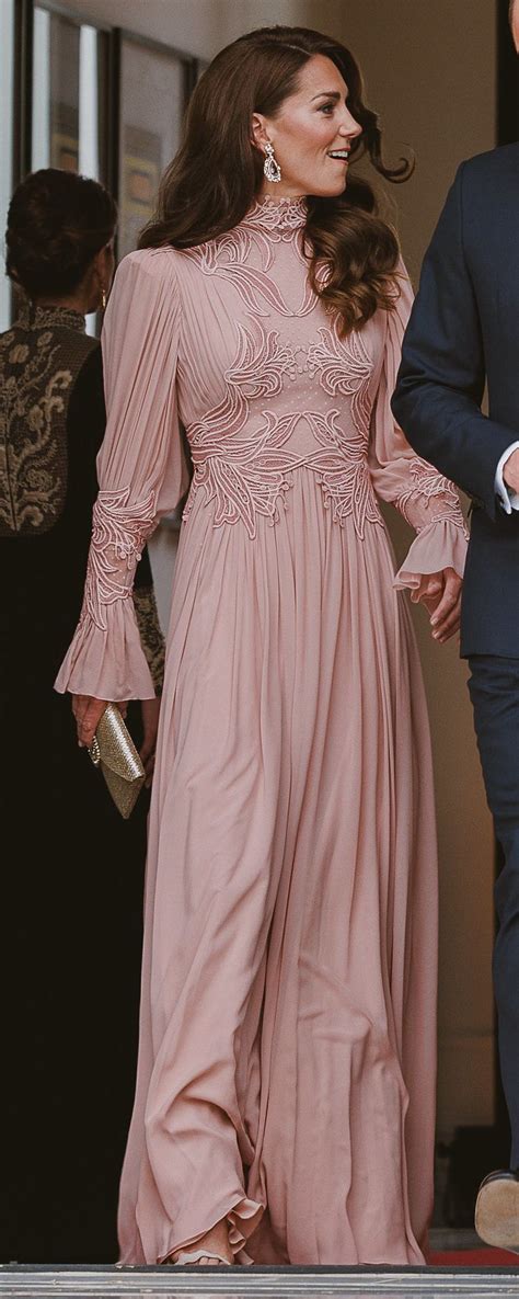 Elie Saab Embroidered Billow Gown In Dusty Pink Kate Middleton