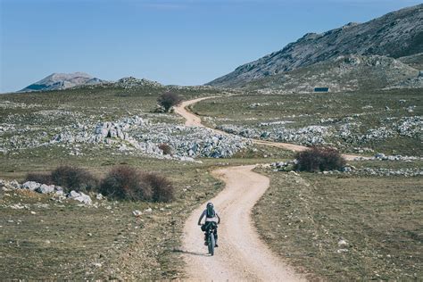 Top 12 Bikepacking Routes - BIKEPACKING.com