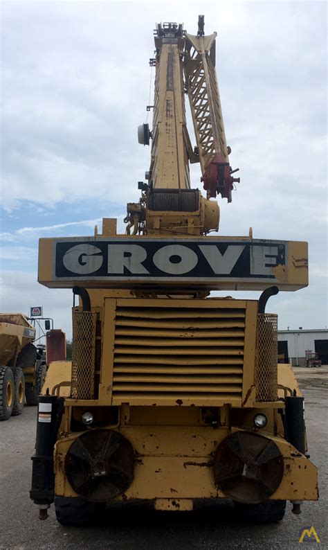 Grove RT625 25 Ton Rough Terrain Crane For Sale Hoists Material