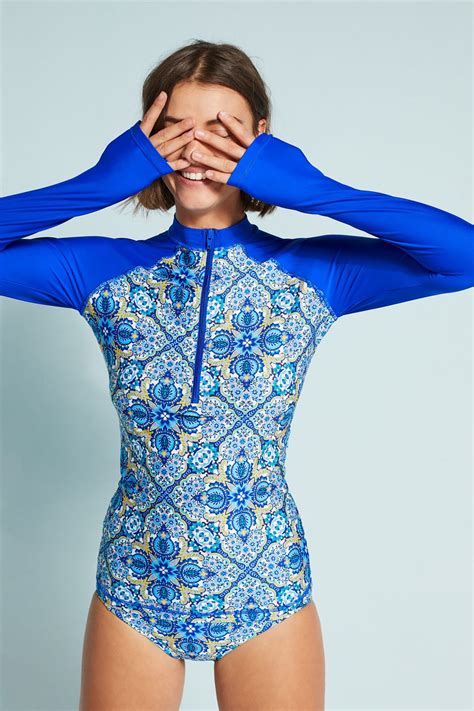 Anthropologie Geometric Rashguard | Long sleeve swimsuit, Anthropologie