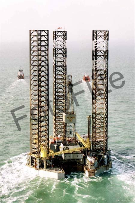 Penrod Semi Submersible Mobile Offshore Drilling Unit Ship