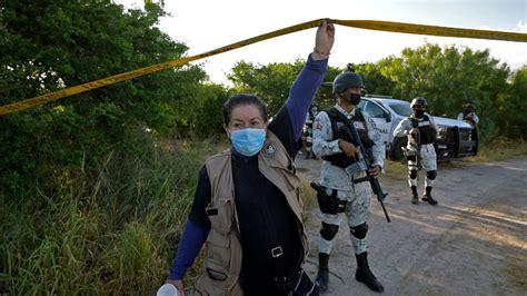 Por Amenazas Del Narco Madres De Desaparecidos Suspenden Búsqueda En Centro De Exterminio De