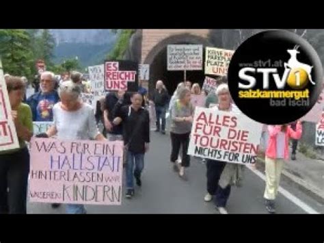 Protest Gegen Massentourismus Zu Viele Touristen In Hallstatt Stv