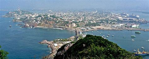 El Faro Lighthouse In Mazatlan The Tallest Light House In The Americas