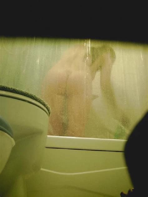 Spying On Sister ZB Porn