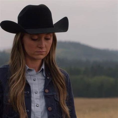 Pin By Sydney On Amber Marshall Heartland Amy Heartland Tv Show