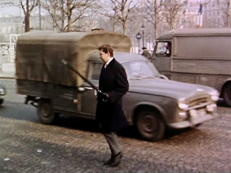 Imcdb Org Peugeot Camionnette B Ch E U In Paris Vu Par