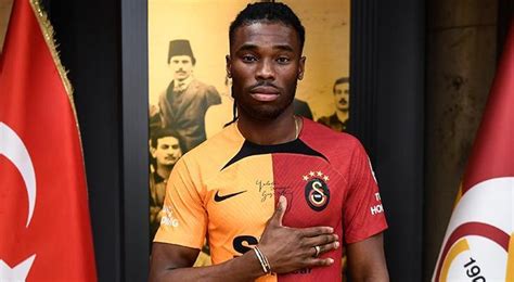 Galatasaray Da Sam Adekugbe Y Zleri G Ld Rd Galatasaray Spor Haberleri