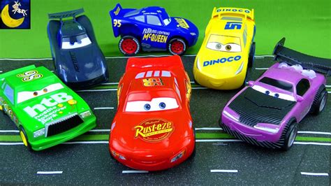 Stunts Lightning McQueen Chick Hicks And Boost FLIP And RACE Revvin