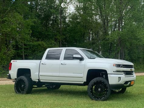 2017 Chevrolet Silverado 1500 Hostile Stryker Bds Suspension Suspension Lift 6 Custom Offsets