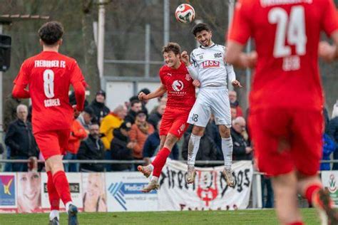 Header Duel Samet Yilmaz Fc Villingen Ger Freiburger Fc Vs Fc