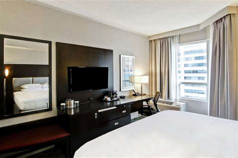 Doubletree By Hilton Hotel Toronto Downtown Toronto Bookonline