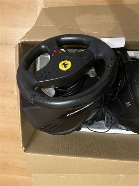 Volante Logitech Driving Force Pro Volante Ferrari Thrustmaster Santo