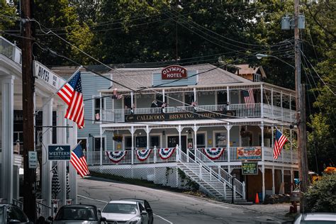 Getaway Guide to Callicoon New York - Bobo and ChiChi