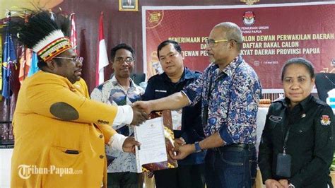 Daftar Ke KPU Seluruh Caleg DPD Hanura Papua Penuhi Syarat Tribun