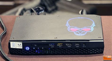 Intel NUC Goes Hades Canyon - Check Out The NUC8i7HVK and NUC8i7HNK ...