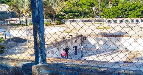 Prefeitura retoma reforma das piscinas no Ginásio de Esportes do Centro