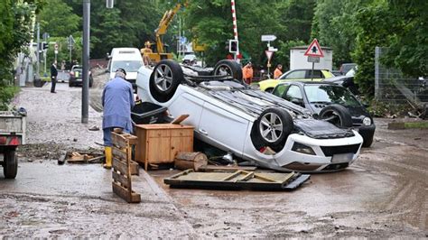 Unwetter Entwarnung Nach Schwerem Hochwasser Im Rems Murr Kreis ZEIT