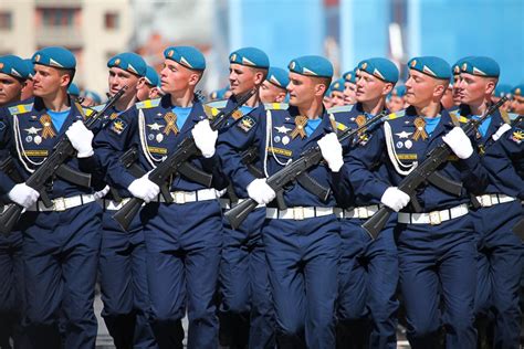 Кокарды. Вышитые на заказ кокарды России и СССР