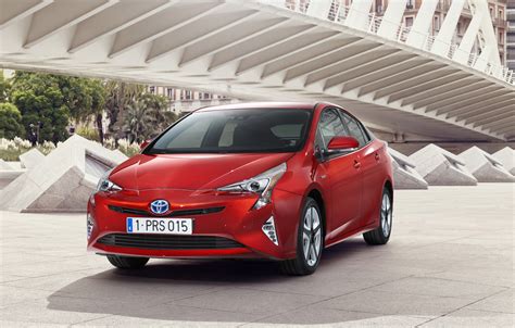 Toyota Prius Hd Pictures Carsinvasion