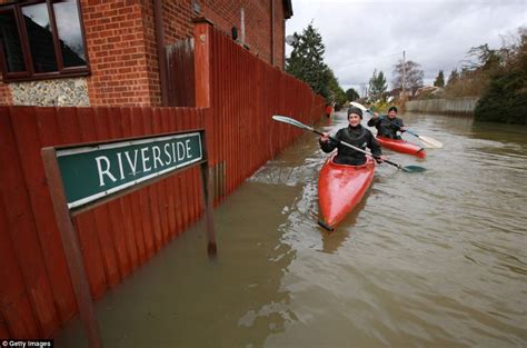 What A Difference A Week Makes Floodwater Recedes Dramatically From