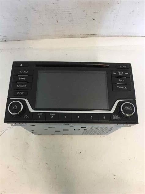 Nissan Sentra Radio Receiver Am Fm Cd Player Display Screen