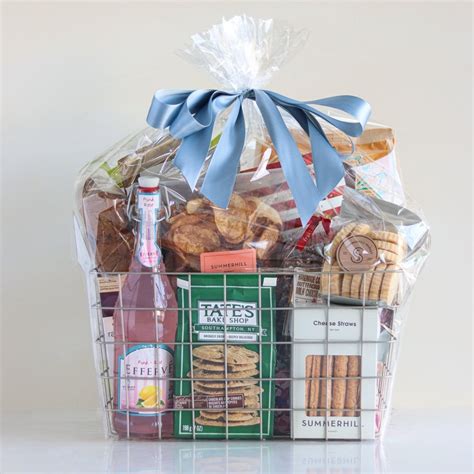 Ultimate Comfort Food Gourmet Basket — SUMMERHILL MARKET