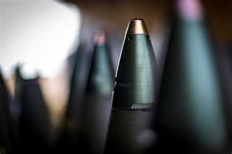 Rheinmetall Secures Major Artillery Ammunition Order For Ukraine