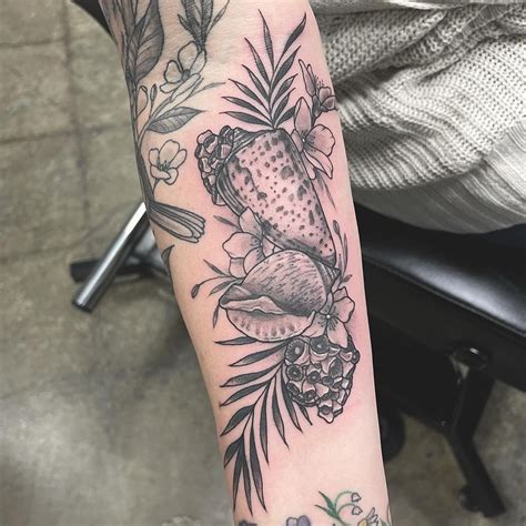 Ahsley Klein Tattoo Artist Mockingbird Tattoo Company