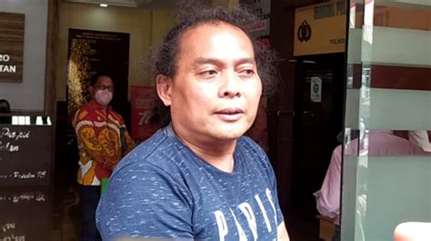 Deolipa Yumara Dipolisikan Usai Sebut Putri Dan Kuat Berhubungan Seks