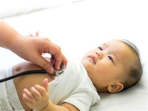 Floppy Baby Syndrome: Causes And Symptoms - Boldsky.com