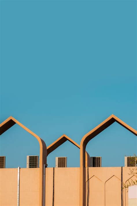 Modern Arabic Architecture · Free Stock Photo