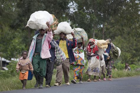 Rdc Des Attaques Au Nord Kivu Forcent Plus De 100 000 Personnes à Fuir