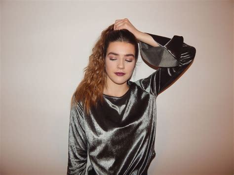 NUDE MAKEUP LOOK Leica Makeup And Beauty