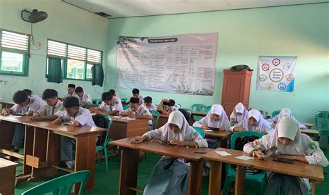 Pelaksanaan Sertifikasi Internasional Kemampuan Bahasa Inggris Toeic