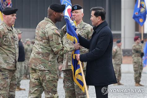 브런슨 한미연합사령관 취임말만으로는 억제력 행사 못해 연합뉴스