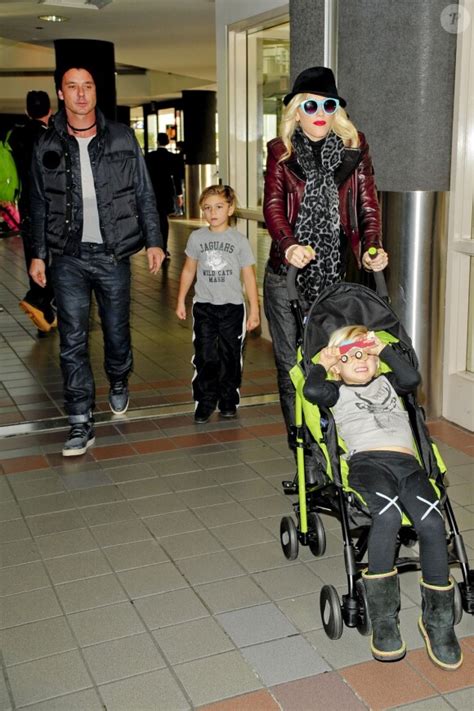 Photo Gwen Stefani et Gavin Rossdale arrivent à l aéroport de Los