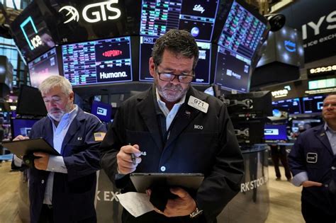 Wall Street Semringah Di Akhir Pekan Data Tenaga Kerja As Bawa Harapan