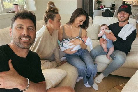 Jenna Johnson Val Chmerkovskiys Baby Meets Peta Murgatroyd Maks