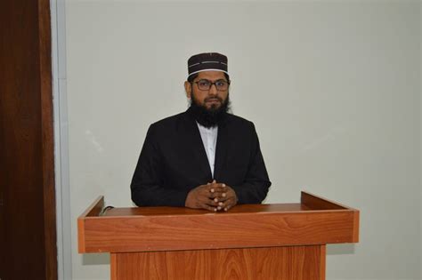 Dr Muhammad Umar Farooq Aqupt