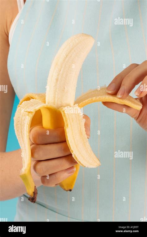 Woman Peeling Banana Hi Res Stock Photography And Images Alamy