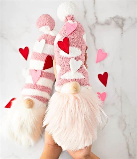 Diy Valentine Gnomes Hello Wonderful